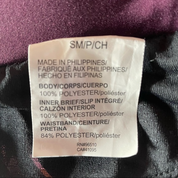 Under Armour Running Shorts, Women's Size Small - Picture 6 of 7